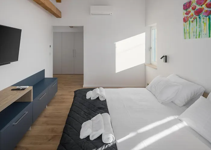 Blue Moon Vikendica *