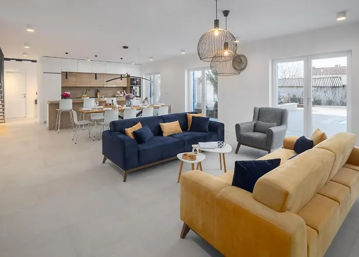 Blue Moon Vikendica *