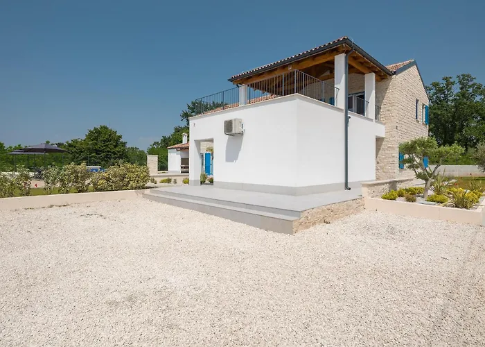 Vikendica Blue Moon Rapavel